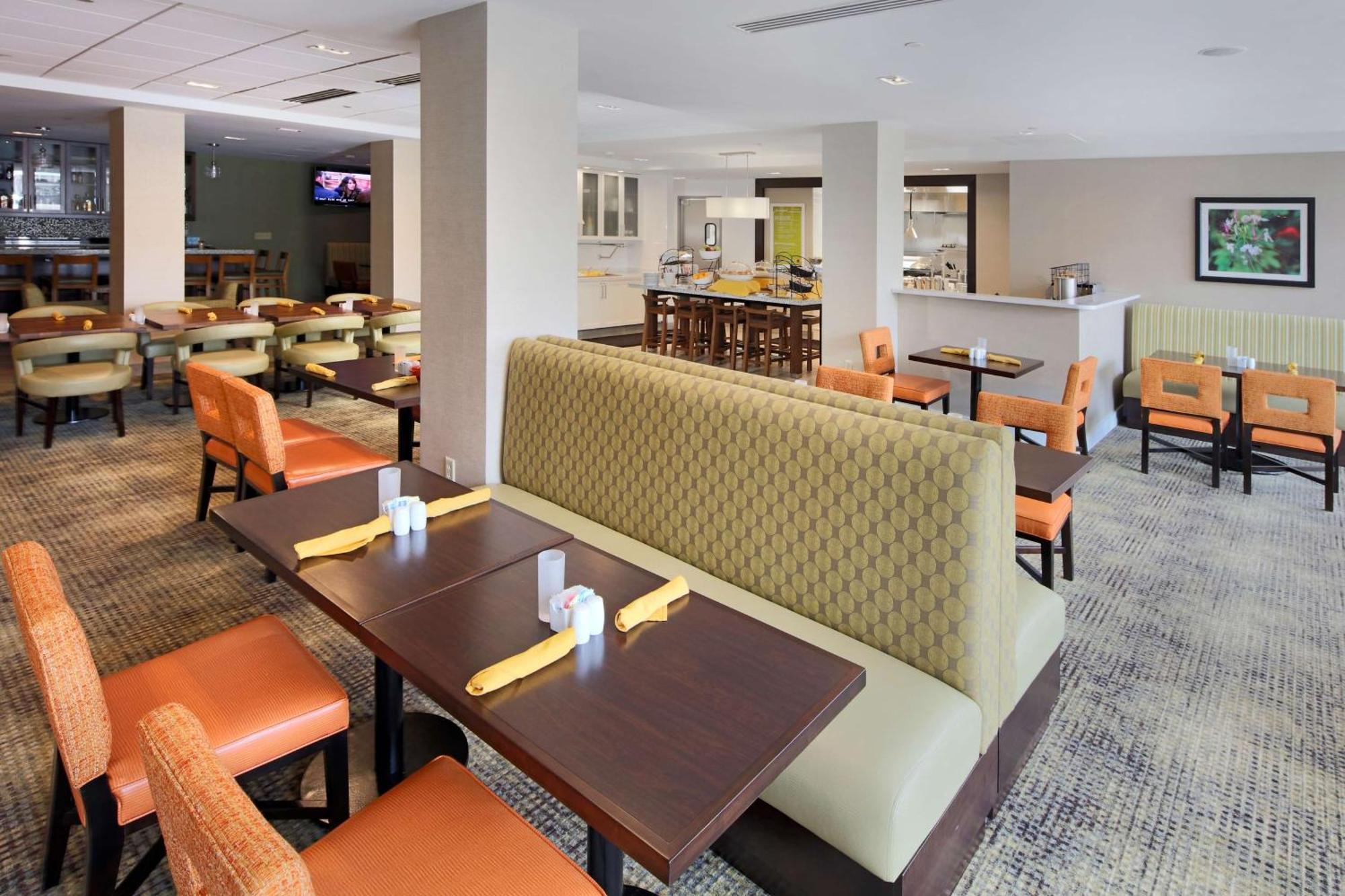 Hilton Garden Inn Reagan National Airport Arlington Restaurant bilde